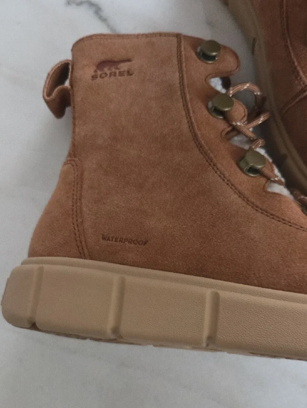 Sorel Women's Tan Suede Shearling-Lined Lace-Up Winter Boots Size 8
